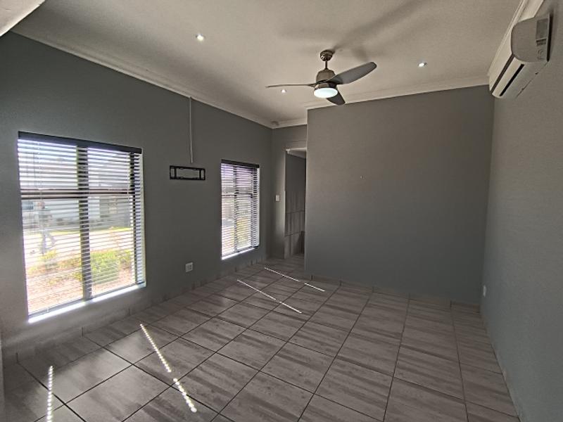 3 Bedroom Property for Sale in Hartenbos Central Western Cape